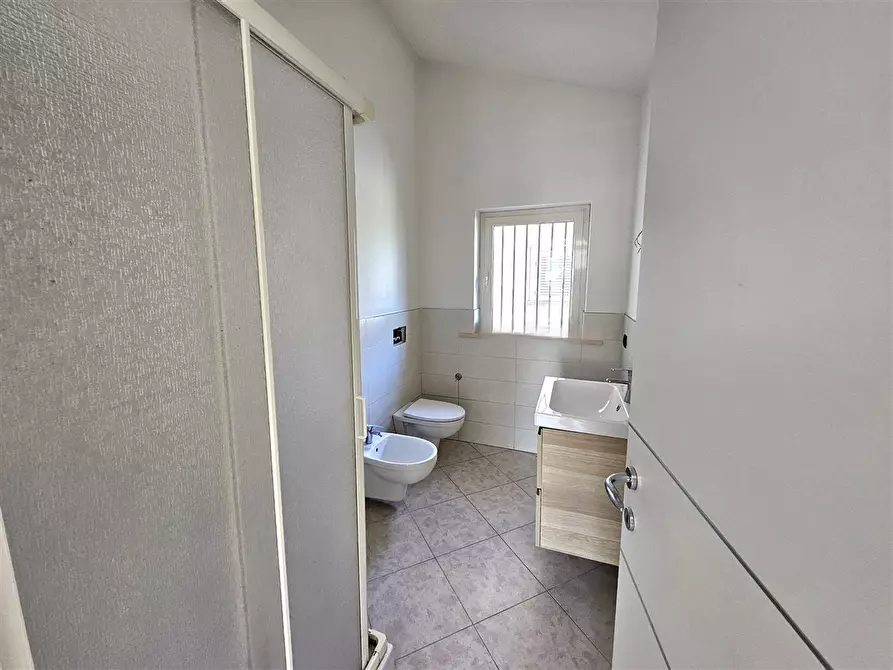 Immagine 23 di Appartamento in vendita  in Via SAN REMIGIO DI SOTTO, 18 a Massa