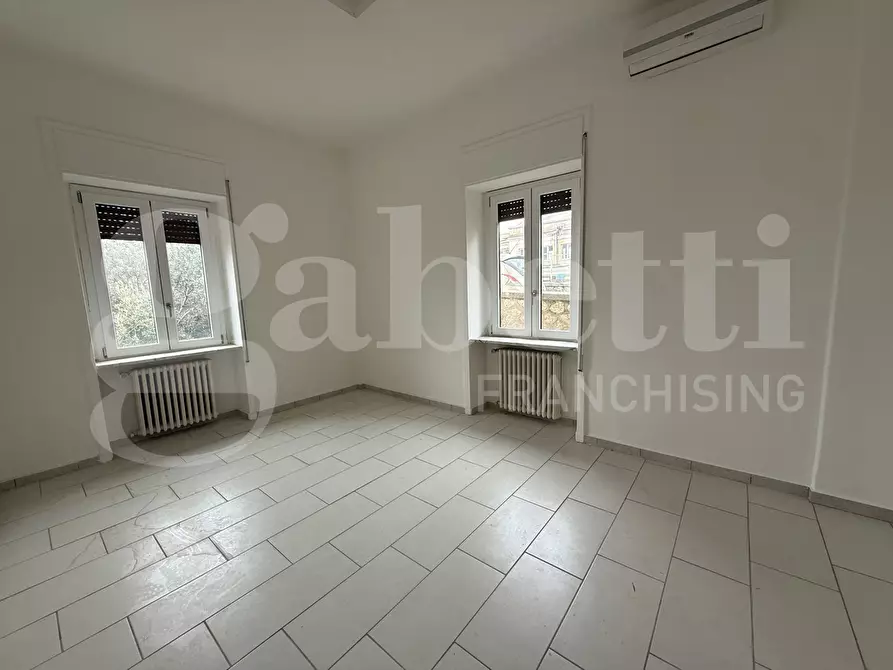 Immagine 9 di Ufficio in affitto  in Via CRISPI, 117 a Catanzaro