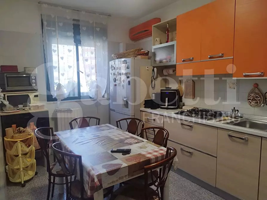 Immagine 10 di Villetta a schiera in vendita  in Piazzale DELLA LIBERAZIONE, 20 a Taranto