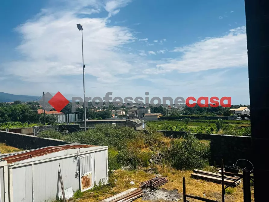 Immagine 17 di Villetta a schiera in vendita  in Via Spirito Santo a Aci Sant'antonio