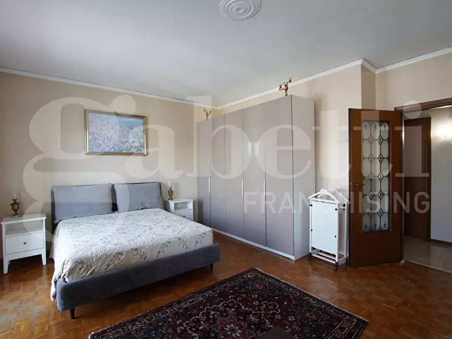 Immagine 14 di Appartamento in vendita  in Corso del Popolo, . a Venezia