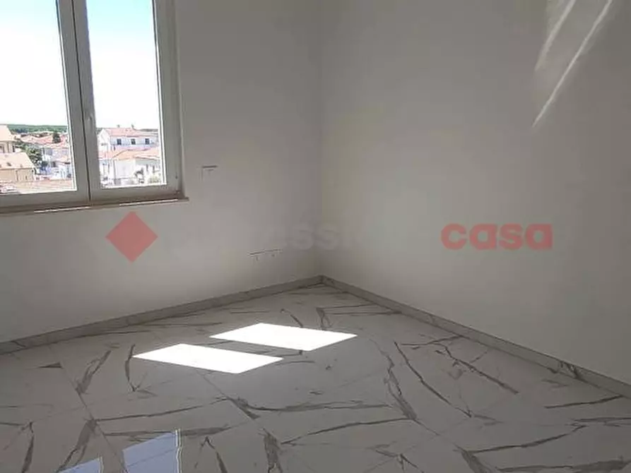 Immagine 17 di Appartamento in vendita  in Piazza Monte alla Rena a Rosignano Marittimo