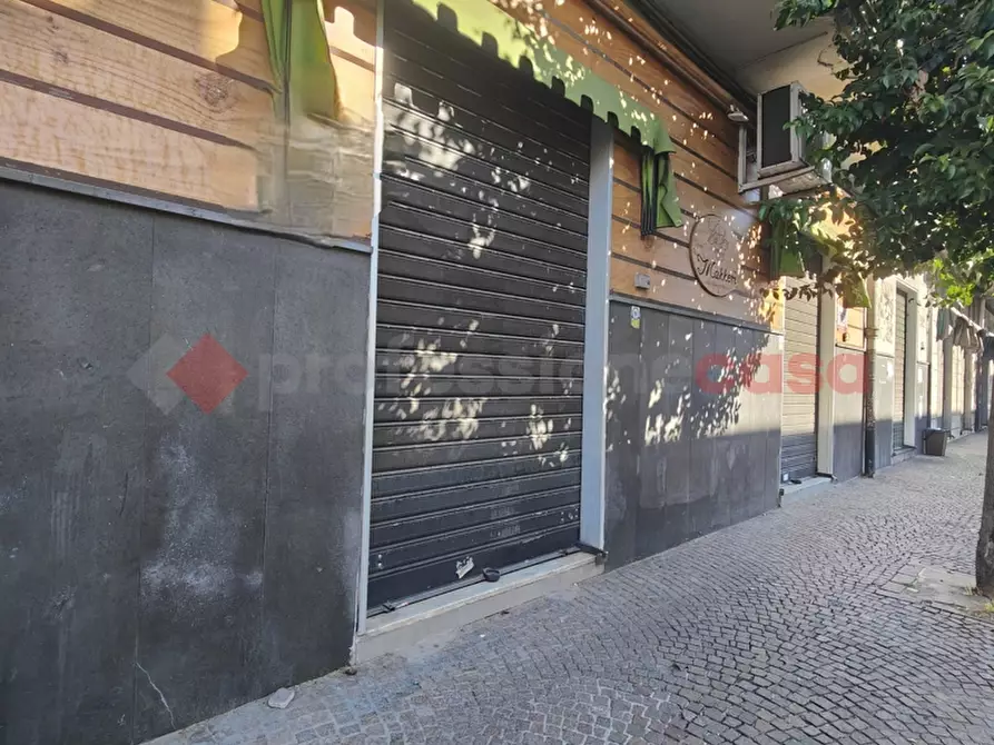 Immagine 4 di Negozio in affitto  in Via massimo Stanzione, 195 a Frattamaggiore