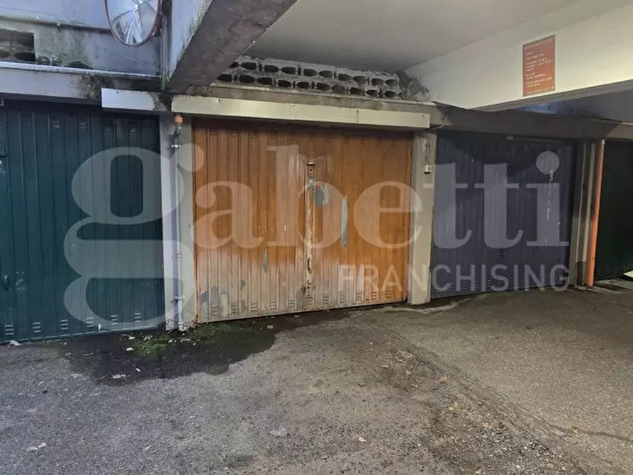 Immagine 7 di Box auto in vendita  in Via sibellius, 16 a Milano