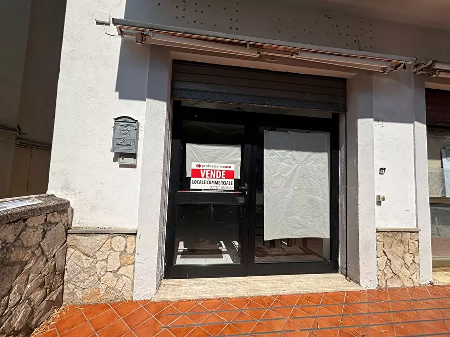 Immagine 1 di Negozio in vendita  in Via San Giuseppe, 4 a Anagni