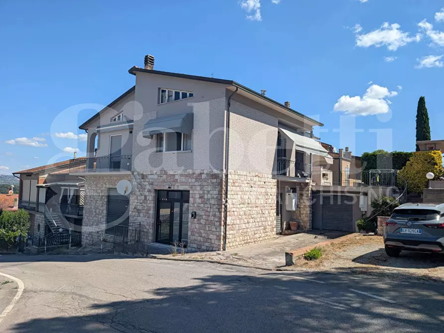 Immagine 7 di Negozio in vendita  in Via SAN BIAGIO, 1 a Torgiano