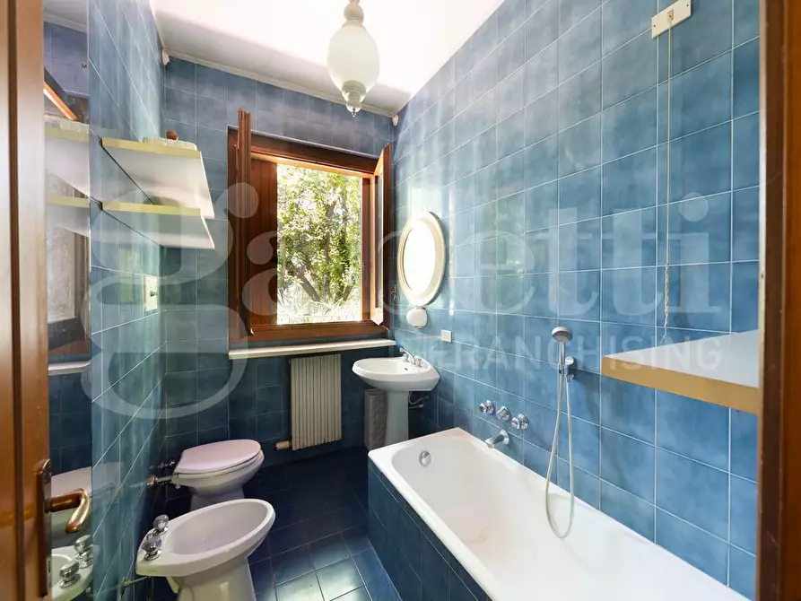 Immagine 19 di Villa in vendita  in Via Manara, 46 a Lesmo