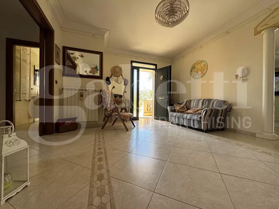 Immagine 14 di Villa in vendita  in Via San Gregorio Armeno, 42 a Nardo'