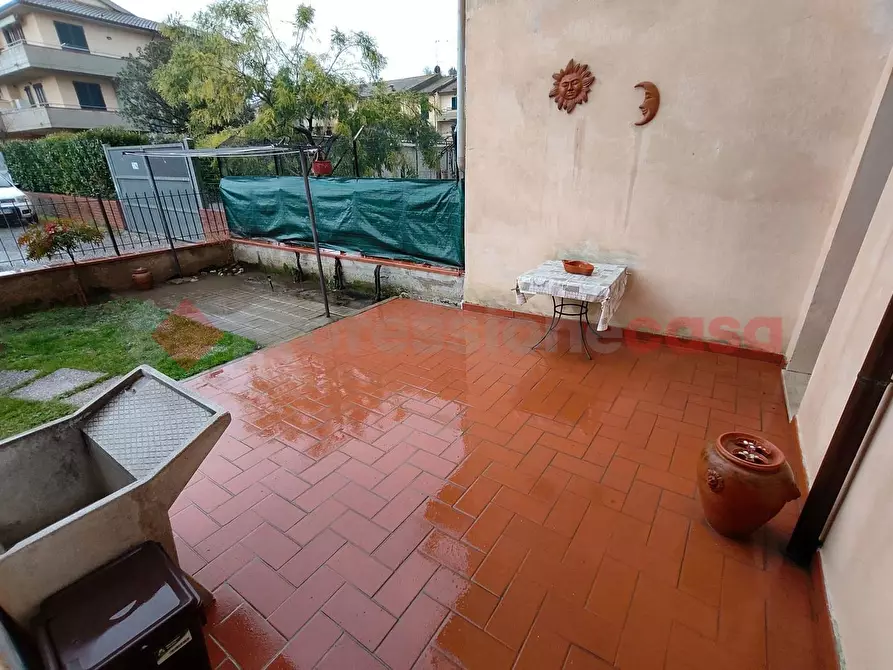 Immagine 4 di Villa in vendita  in Via 8 Marzo a Castelfiorentino