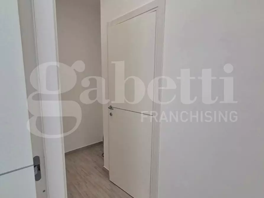 Immagine 13 di Appartamento in vendita  in Largo Cuparella, 15 a Torre Annunziata