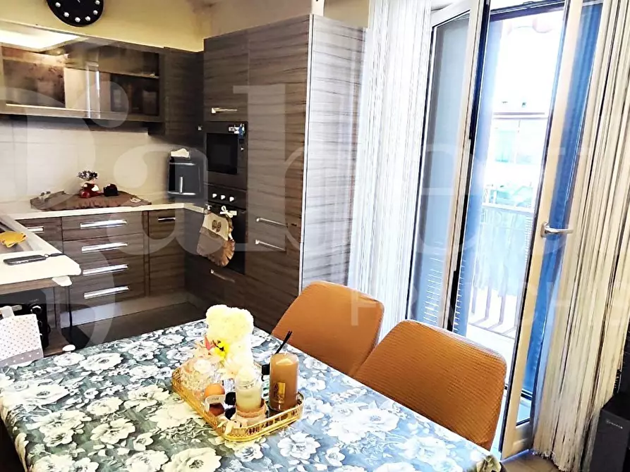 Immagine 5 di Appartamento in vendita  in Via torino a Napoli