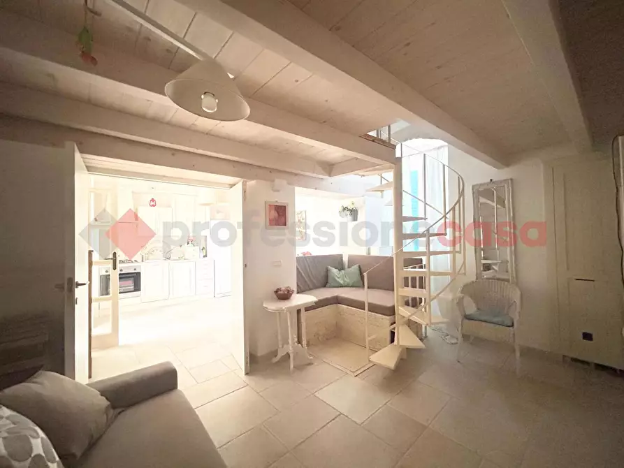 Immagine 6 di Casa indipendente in vendita  in Via CHIASSO CRISTO a Monopoli