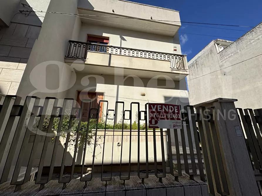 Immagine 37 di Appartamento in vendita  in Via Manzoni, 67 a Galatone