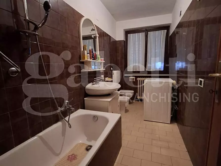 Immagine 38 di Villa in vendita  in Via Salceto, 12 a Sora