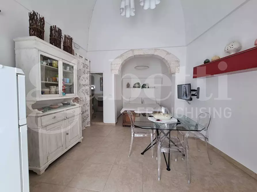Immagine 1 di Casa indipendente in vendita  in Via Giovanni Paisiello a Ostuni