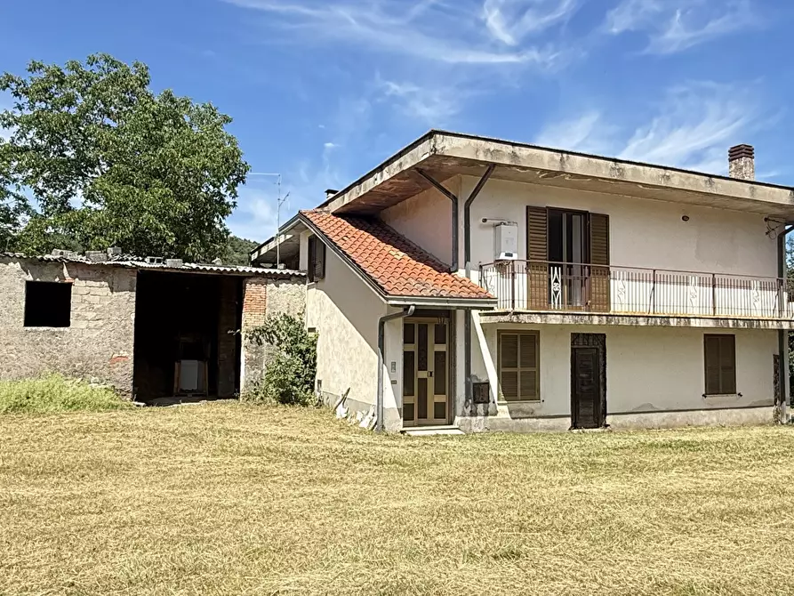 Immagine 2 di Casa indipendente in vendita  in Via Campo le Fraschette, snc a Alatri