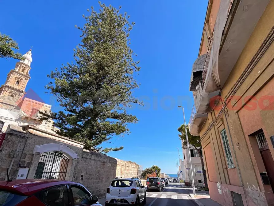 Immagine 1 di Appartamento in vendita  in Via CADORNA a Monopoli