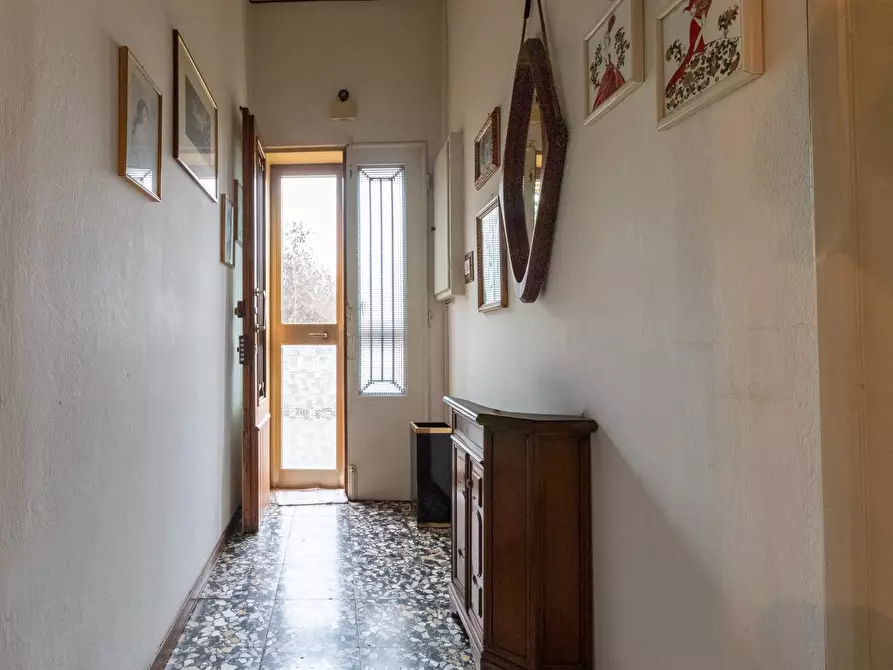 Immagine 17 di Appartamento in vendita  in Via Francesco Zanardi, 384 a Bologna