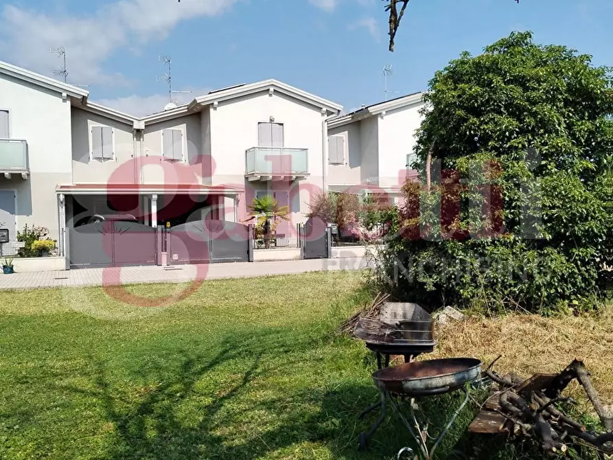 Immagine 9 di Terreno residenziale in vendita  in Via Prato Fiorito, 0 a Cento