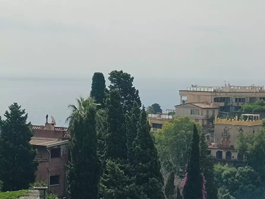 Immagine 19 di Appartamento in vendita  in Via Taormina, via fontana vecchia, 26 a Taormina
