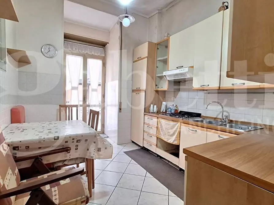 Immagine 10 di Appartamento in vendita  in Via Salvatore Trinchese a Napoli