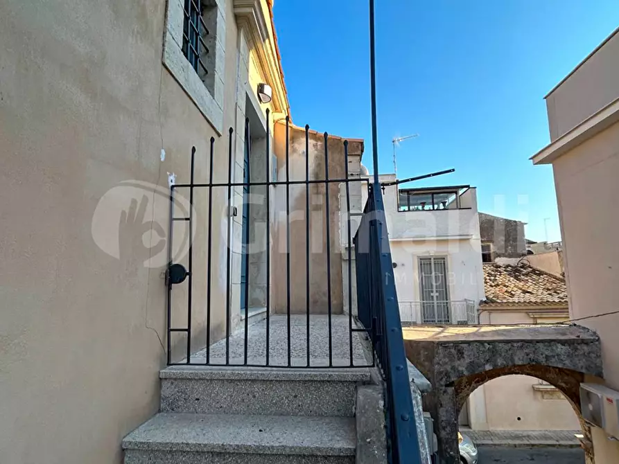 Immagine 17 di Appartamento in vendita  in Via Cavour a Avola