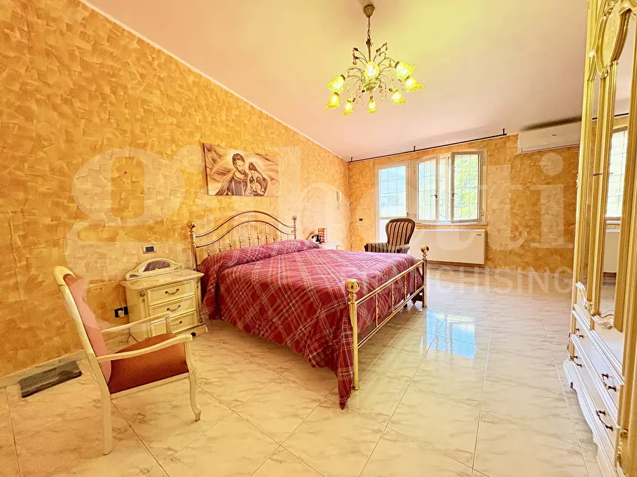 Immagine 26 di Villa in vendita  in Via Carpinetana Est, 56 a Segni