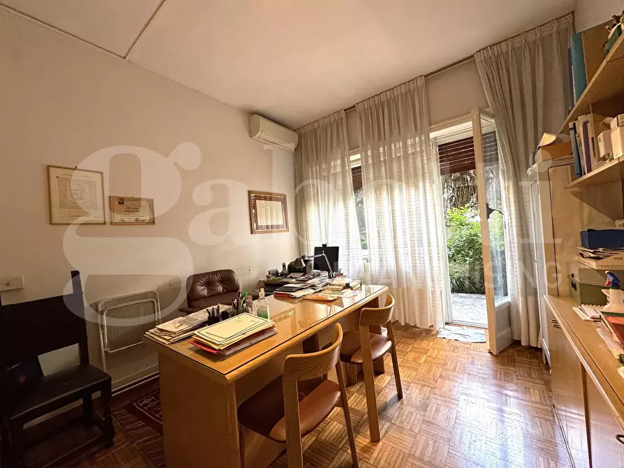 Immagine 13 di Appartamento in vendita  in Via Flaminia a Roma