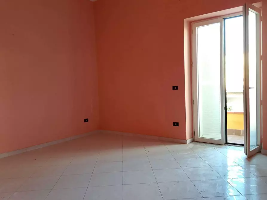 Immagine 15 di Casa indipendente in vendita  in Via Trento a Mondragone