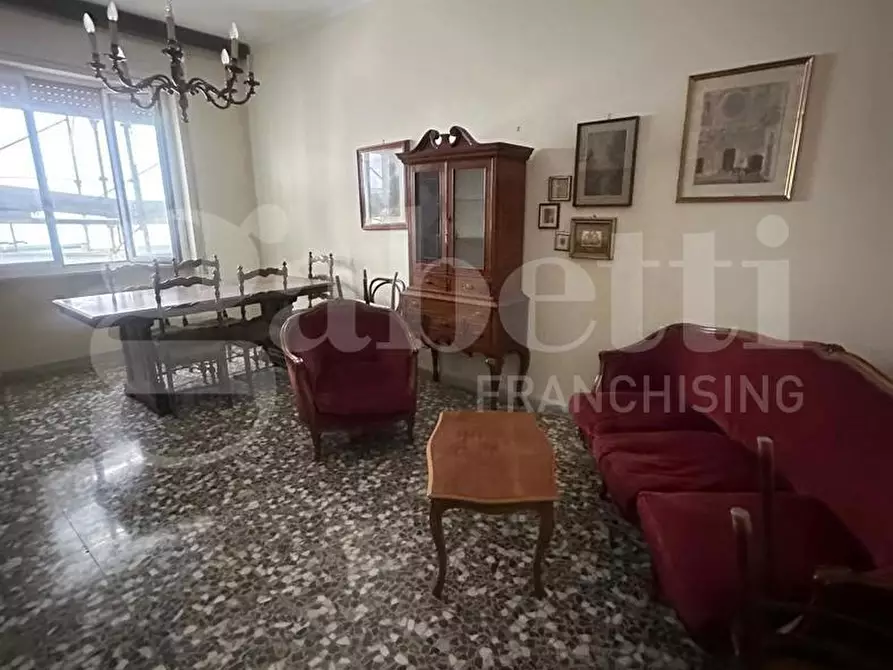 Immagine 15 di Appartamento in vendita  in Via Viterbo a Ostuni