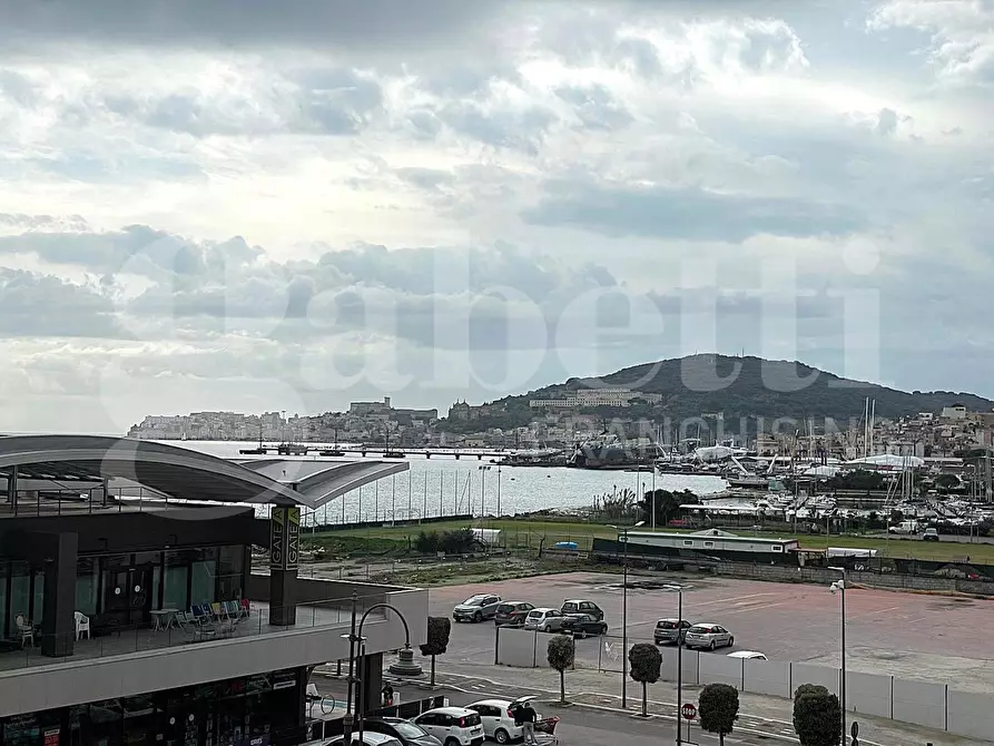 Immagine 27 di Appartamento in vendita  in Via Lungomare G. Caboto, 216 a Gaeta
