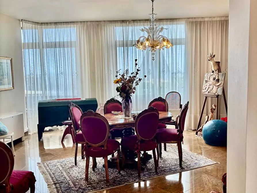 Immagine 2 di Attico in vendita  in Via SAN SEBASTIANO a Siracusa