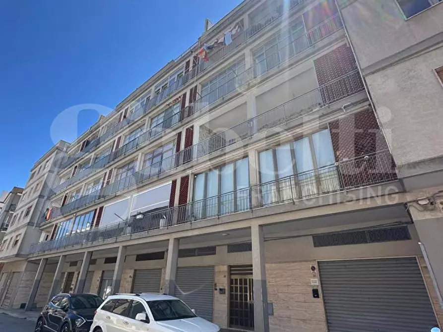 Immagine 2 di Appartamento in vendita  in Via Ten. F.sco Melpignano a Ostuni
