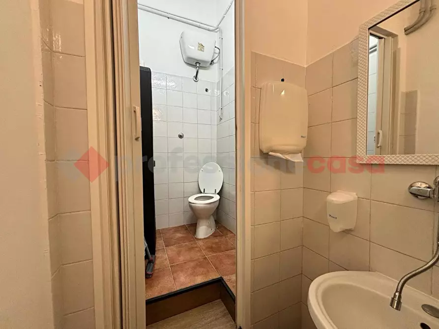 Immagine 12 di Attività commerciale in vendita  in Via Casilina, 4706 a Anagni