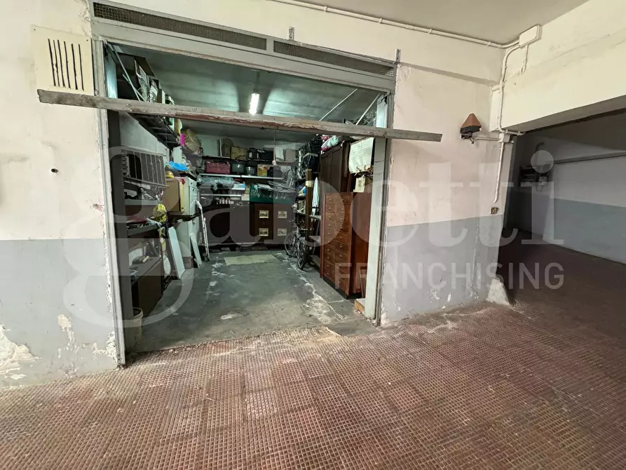Immagine 19 di Appartamento in vendita  in Viale Leopardi, 100 a Lecce