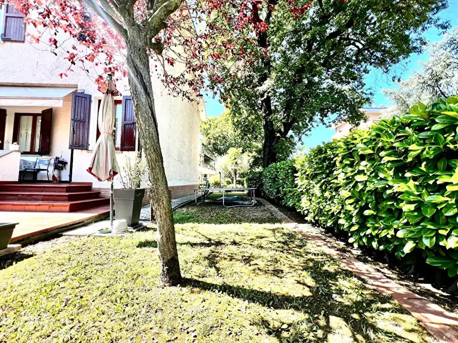 Immagine 17 di Villetta a schiera in vendita  in Via longarone, 7 a Scandiano