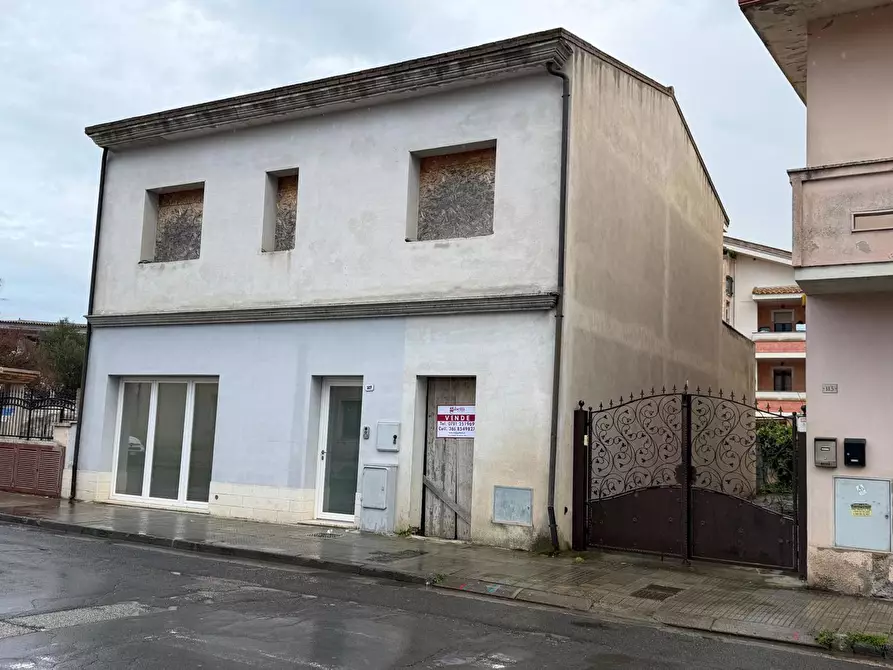 Immagine 1 di Appartamento in vendita  in Via Nazionale, 111 a Decimomannu