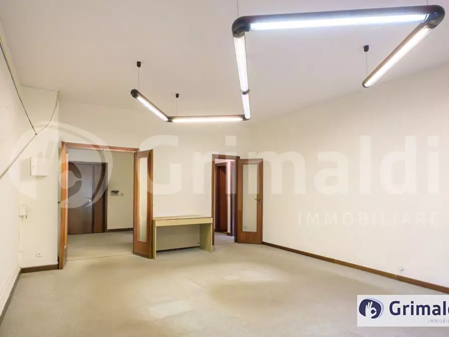 Immagine 3 di Appartamento in vendita  in Via delle Sette Chiese, 278 a Roma