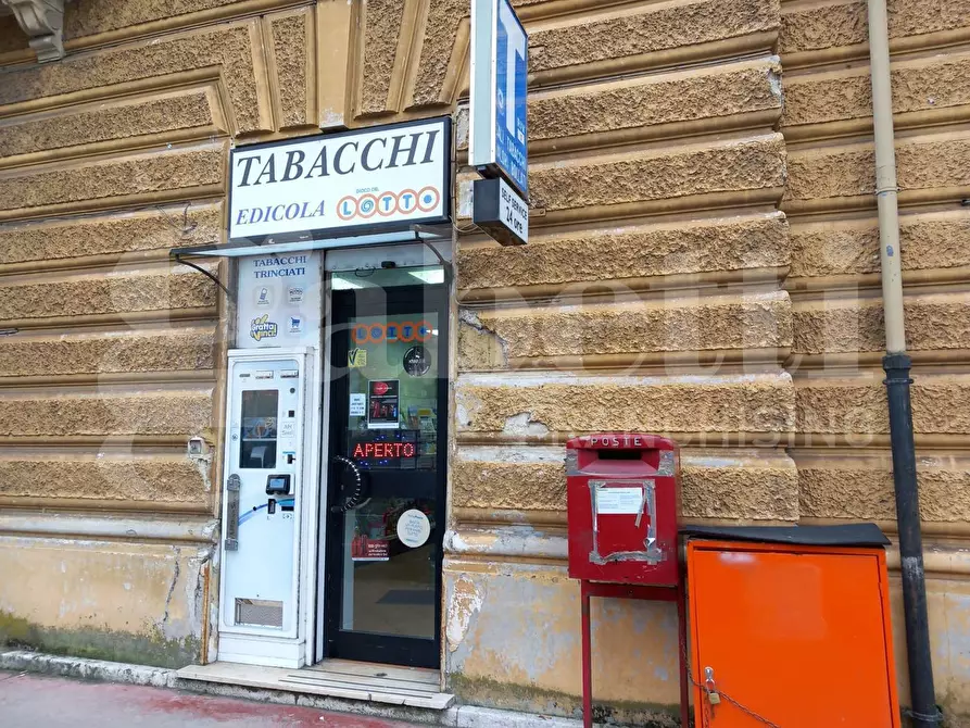 Immagine 1 di Attività commerciale in vendita  in Via Lungoliri Simoncelli, 72 a Sora