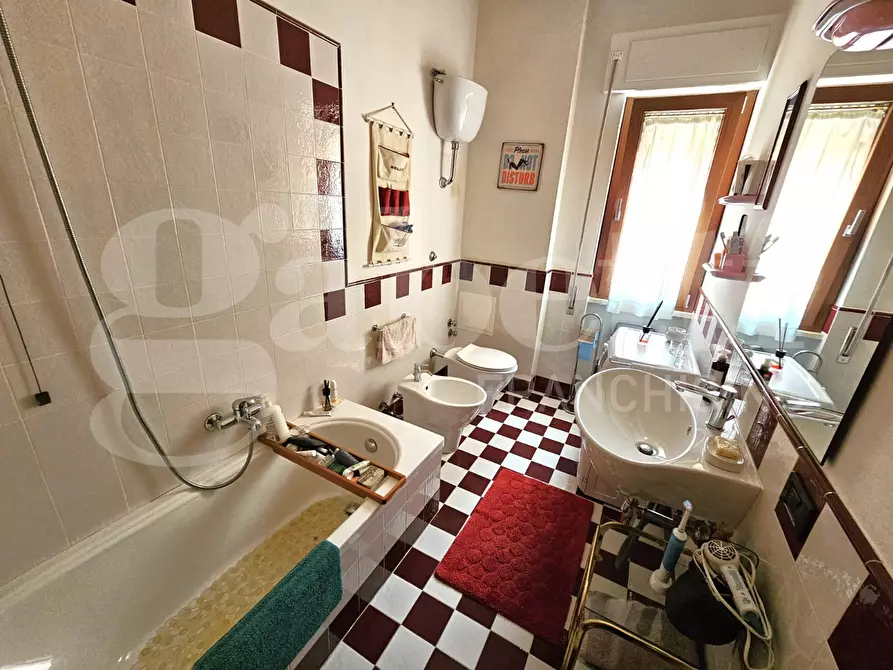 Immagine 14 di Appartamento in vendita  in Viale Matteotti a San Severo