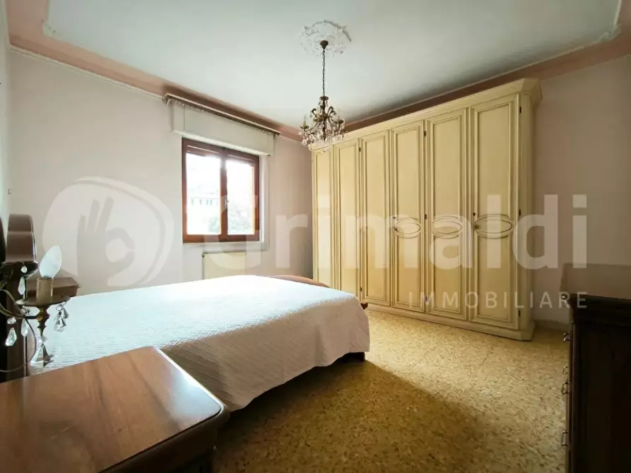 Immagine 21 di Appartamento in vendita  in Viale XX SETTEMBRE, 74 a Carrara