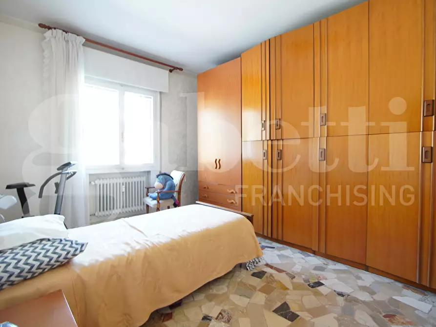 Immagine 17 di Appartamento in vendita  in Via San DonÃ , 221 a Venezia