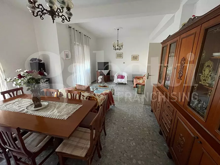 Immagine 3 di Appartamento in vendita  in Via Europa, 112 a Gaeta