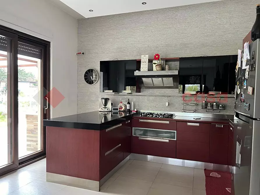 Immagine 1 di Villa in vendita  in Contrada TORRE MOZZA a Brindisi