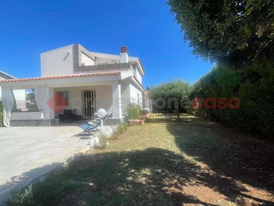 Immagine 1 di Villa in vendita  in Via arenella, 0 a Siracusa