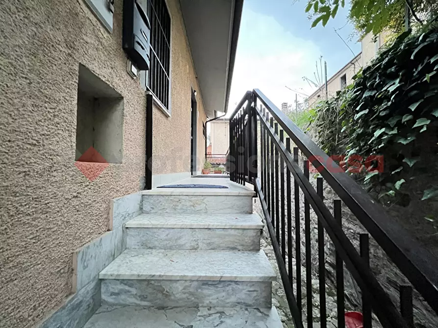 Immagine 22 di Appartamento in vendita  in Vico PRIMO FEDERICI, 21 a Tito