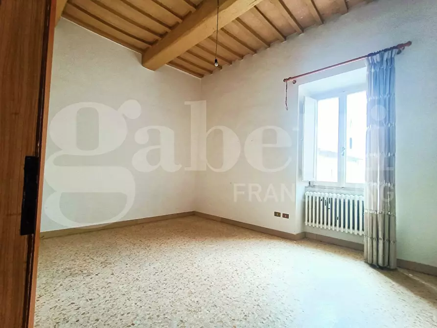 Immagine 9 di Casa bifamiliare in vendita  in Piazza dei consoli, 1 a Deruta