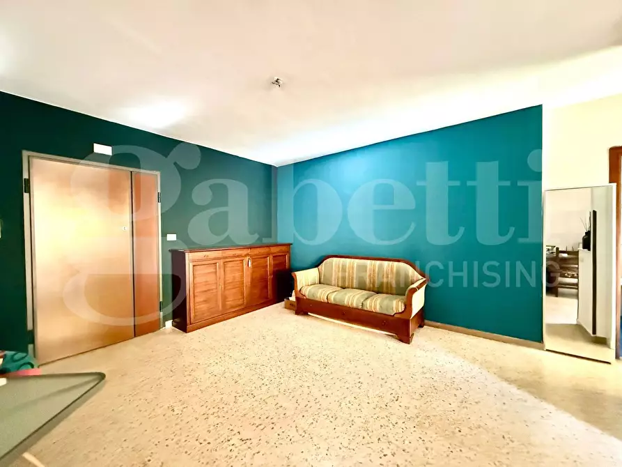 Immagine 3 di Appartamento in vendita  in Via Australia, 6 a Gaeta