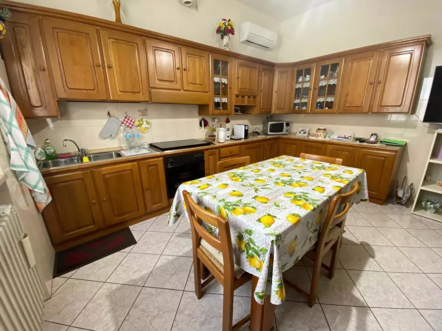 Immagine 4 di Casa indipendente in vendita  in Via del Cippo, 27 a Forli'