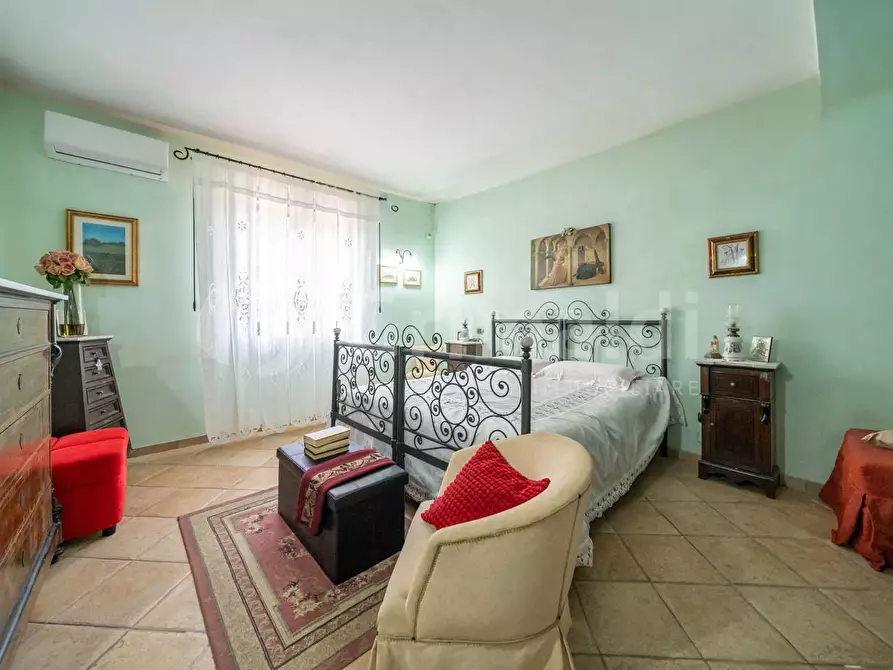 Immagine 24 di Villa in vendita  in Via Sandro Pertini a Avola